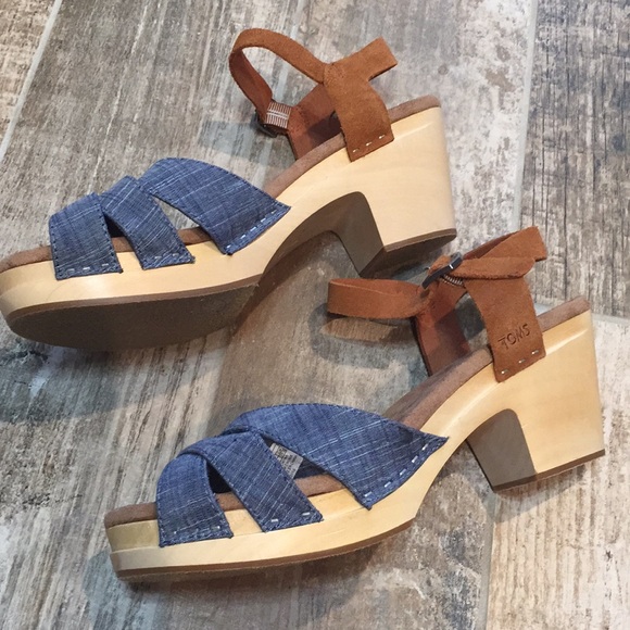 toms beatrix clog sandal